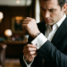 how to put on cufflinks